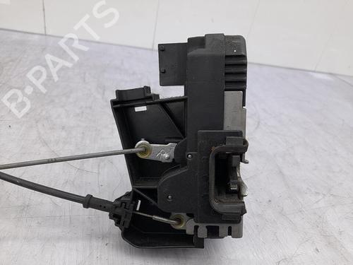 Front right lock OPEL VIVARO A Van (X83) 1.9 DTI (F7) | BP23675884C97 
