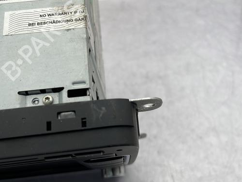 Used Radio Radio VW EOS (1F7, 1F8) 2.0 TDI 16V (140 hp) 33113817 33113817