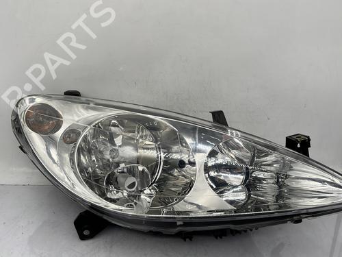 Used Right headlight PEUGEOT 307 (3A/C) 1.6 16V (109 hp) 30200685