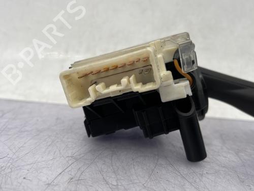 Used Switch Switch SUZUKI GRAND VITARA II (JT, TE, TD) 1.9 DDiS All-wheel Drive (JT419, TD44, JB419WD, JB419XD,... (129 hp) 23758409 23758409