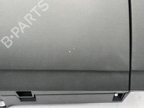 Used Glove box Glove box SEAT IBIZA V (KJ1, KJG) 1.0 TSI (116 hp) 33569308 33569308