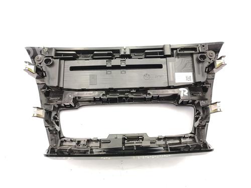Switch BMW X1 (F48) sDrive 16 d | BP23741950I30 