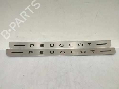 Elektronisk modul PEUGEOT 208 II (UB_, UP_, UW_, UJ_) 1.2 PureTech 100 (101 hp) 28964567