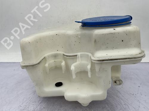 Used Windscreen washer tank MERCEDES-BENZ B-CLASS Sports Tourer (W245) B 180 CDI (245.207) (109 hp) 24115693