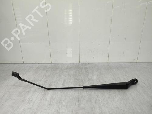 Front windshield wiper arm PEUGEOT 208 I (CA_, CC_) 1.2 VTI 82 | BP23728859C143 