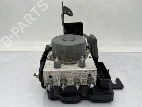 Used ABS pump DACIA SANDERO II 1.5 Blue dCi 95 (B8JL) (95 hp) 25866500