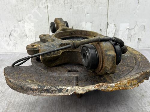 Left rear steering knuckle LAND ROVER DISCOVERY III (L319) 2.7 TD 4x4 | BP32339266M27