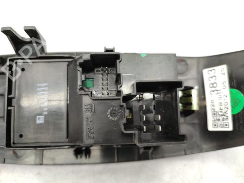 Right front window switch CHEVROLET MALIBU (V300) 2.0 D | BP23730885I26 