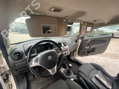 Venstre solskjerm Venstre solskjerm ALFA ROMEO MITO (955_) 1.6 JTDM (955AXC1B) (120 hp) 37451169 37451169