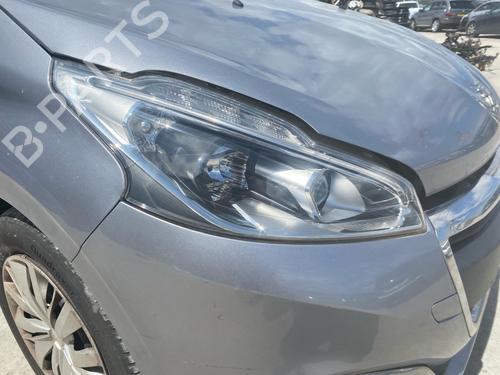 Højre forlygte Højre forlygte PEUGEOT 208 I (CA_, CC_) 1.2 PureTech 82 (82 hp) 36439970 36439970