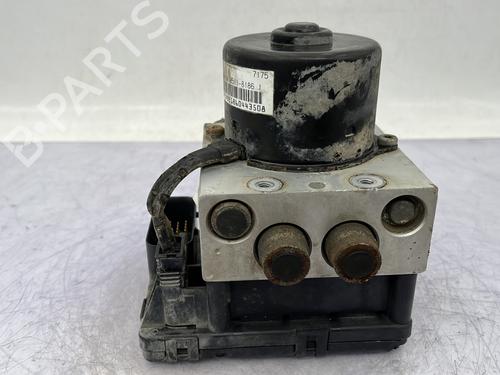 ABS pump CHRYSLER VOYAGER / GRAND VOYAGER III (GS_, NS_) 2.5 TD | BP23663282M43