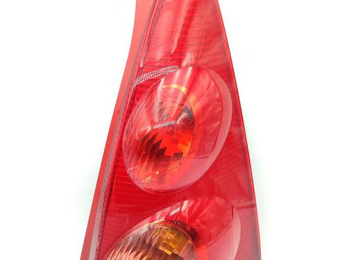 Right taillight PEUGEOT 107 (PM_, PN_) 1.0 | BP23742332C35 