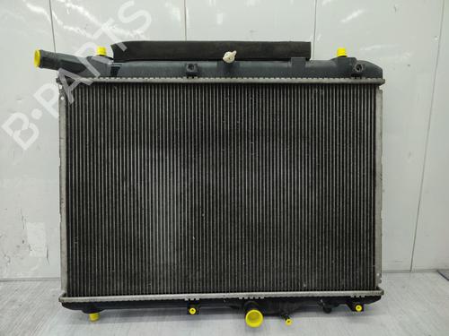 Radiateur à eau SUZUKI SWIFT III (MZ, EZ) 1.3 DDiS (RS413D) (75 hp) 28817056