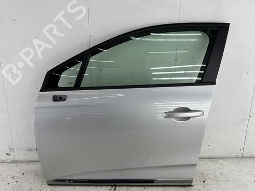 Used Left front door RENAULT CLIO V (B7_) 1.5 Blue dCi 85 (B7AG) (86 hp) 28187283