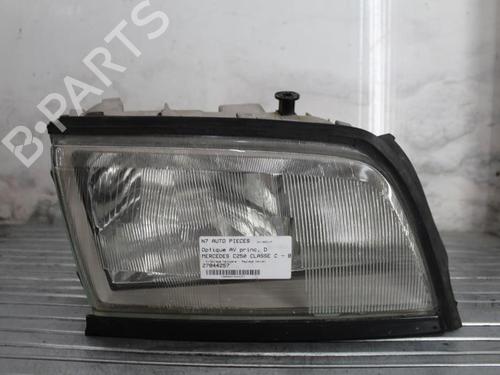 Used Right headlight MERCEDES-BENZ C-CLASS (W202) C 250 Turbo-D (202.128) (150 hp) 23688468