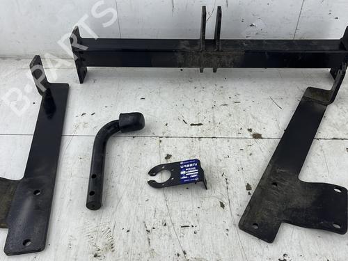 Trækkugle/Mekanisme Trækkugle/Mekanisme RENAULT MASTER I Van (T__) 28-35 2,5 D (75 hp) 24588731 24588731