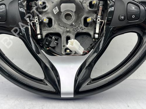 steering-wheel-renault-clio-iv-bh_-2012-2013-2014-2015-2016-2017-2018-2019-2020-2021-32367915 main image
