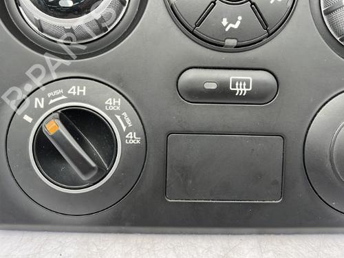 Climate control SUZUKI GRAND VITARA II (JT, TE, TD) 1.9 DDiS All-wheel Drive (JT419, TD44, JB419WD, JB419XD,... | BP23758366I5 - Image 6