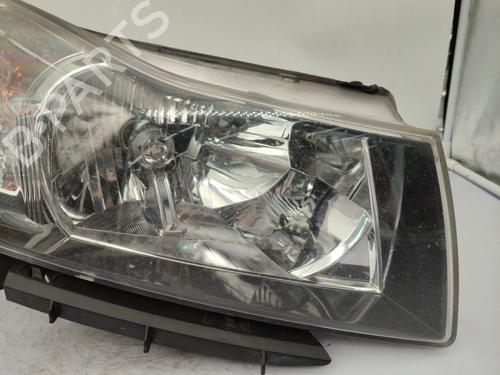 Right headlight CHEVROLET CRUZE (J300) 2.0 CDI | BP23711381C29 