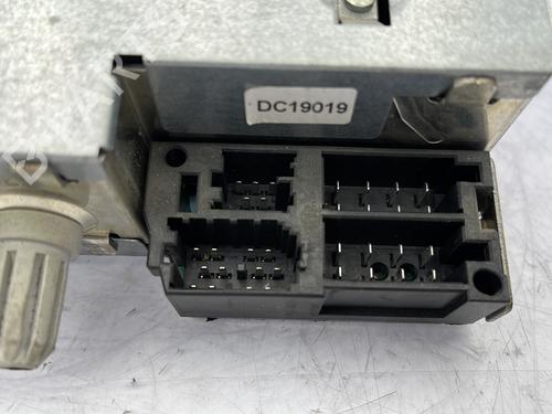 Used Radio Radio RENAULT SCÉNIC II (JM0/1_) 1.5 dCi (JM1E, JM16) (106 hp) 26236848 26236848