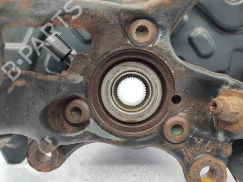 Right front steering knuckle AUDI A3 Sportback (8VA, 8VF) 2.0 TDI | BP23733231M26 