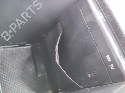 Middle console VW GOLF VII (5G1, BQ1, BE1, BE2) 1.6 TDI | BP23719734I22 