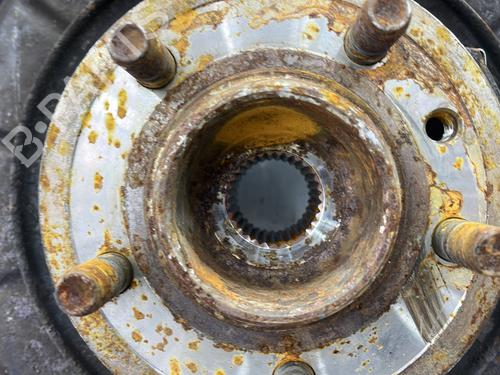 Right rear steering knuckle LAND ROVER DISCOVERY III (L319) 2.7 TD 4x4 | BP32339261M28