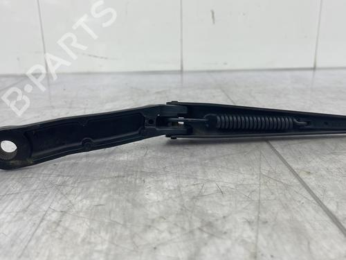 Used Front windshield wiper arm PEUGEOT 206 Hatchback (2A/C) 1.4 i (75 hp) 23703352