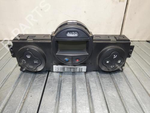Used Climate control RENAULT SCÉNIC II (JM0/1_) 1.5 dCi (JM1E, JM16) (106 hp) 23667442