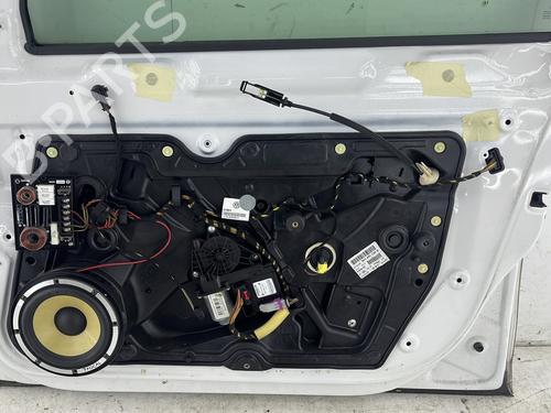 Right front door VW GOLF VI (5K1) 2.0 TDI | BP23683905C3 