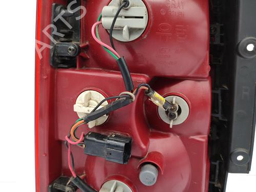 Right taillight HYUNDAI TUCSON (JM) 2.0 CRDi All-wheel Drive | BP23751196C35 