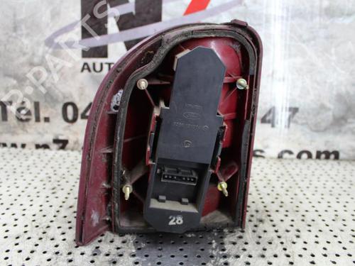 Right taillight FORD MONDEO II Turnier (BNP) 1.8 TD | BP23685470C35 