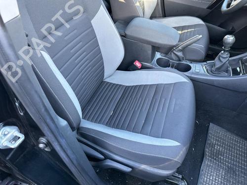 Middle console TOYOTA AURIS (_E18_) 1.2 (NRE185_, NRE185R) | BP23752161I22 - Image 27