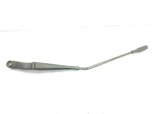 Used Front windshield wiper arm MERCEDES-BENZ A-CLASS (W169) A 180 CDI (169.007, 169.307) (109 hp) 23756338