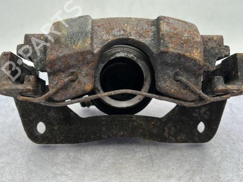 Used Right front brake caliper TOYOTA YARIS (_P9_) 1.33 VVT-i (NSP90_, NSP90R) (100 hp) 23756856