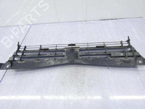 Grille PEUGEOT 205 II (20A/C) 1.7 Diesel | BP23700715C40