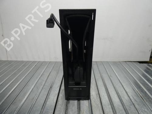 electronic-module-vw-golf-vi-5k1-2008-2009-2010-2011-2012-2013-2014-23696579 main image