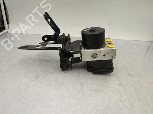 Used ABS pump ABS pump VW GOLF VI (5K1) 2.0 TDI (110 hp) 26598665 26598665