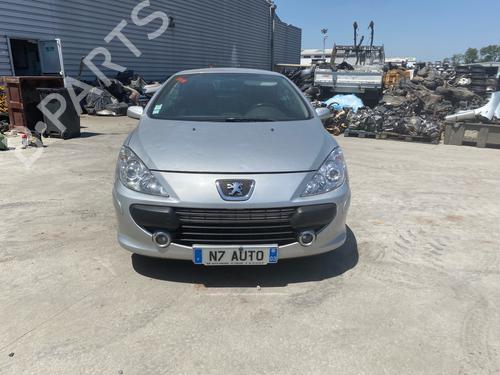 Dashboard PEUGEOT 307 CC (3B) 2.0 HDi 135 | BP36819168C46  - Image 78
