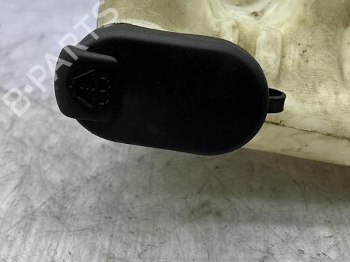 Used Windscreen washer tank RENAULT TWINGO I (C06_) 1.2 (C066, C068) (58 hp) 23706475