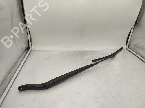 Used Front windshield wiper arm PEUGEOT 2008 II (UD_, US_, UY_, UJ_, UR_, UC_) 1.5 BlueHDI 130 (131 hp) 29599627