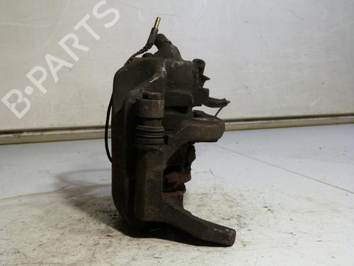 Used Right front brake caliper Right front brake caliper PEUGEOT 405 I (15B) 1.9 (109 hp) 23686281 23686281