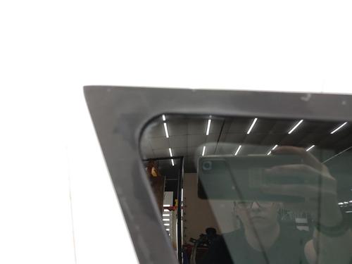 Rear left quarter glass HYUNDAI SANTA FÉ I (SM) 2.0 CRDi 4x4 | BP23730316C93 