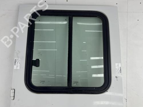 Left rear door RENAULT MASTER II Van (FD) 2.5 dCi | BP26881834C4 