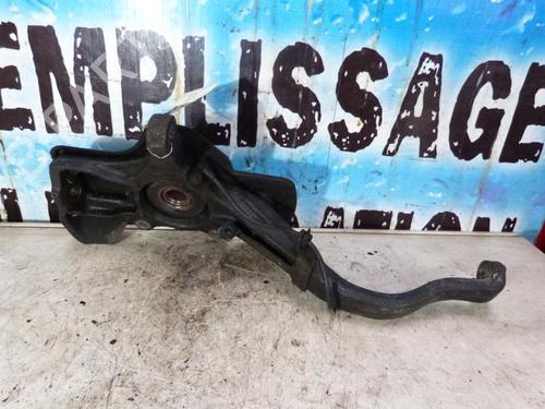 Left front steering knuckle ALFA ROMEO 147 (937_) 1.6 16V T.SPARK ECO (937.AXA1A, 937.BXA1A) | BP23690070M25 