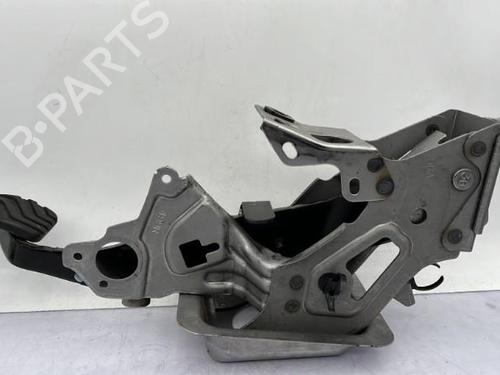 Used Break pedal Break pedal NISSAN MICRA V (K14) 0.9 IG-T (90 hp) 23753181 23753181
