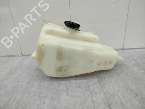 Used Windscreen washer tank Windscreen washer tank RENAULT CLIO I (B/C57_, 5/357_) 1.2 (5/357Y, 5/357K) (58 hp) 23707605 23707605