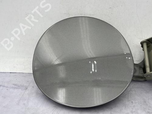 Fuel flap SUZUKI GRAND VITARA II (JT, TE, TD) 1.9 DDiS All-wheel Drive (JT419, TD44, JB419WD, JB419XD,... | BP23758374C131 