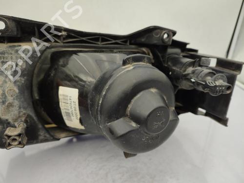 Used Right headlight Right headlight CITROËN JUMPY I Van (BS_, BT_, BY_, BZ_) 1.9 D 70 (69 hp) 23740684 23740684