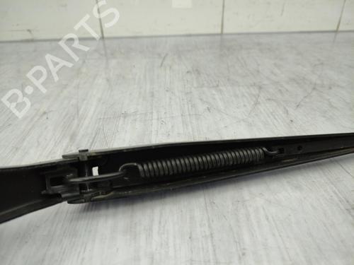 Front windshield wiper arm PEUGEOT 208 I (CA_, CC_) 1.2 VTI 82 | BP23720743C143 